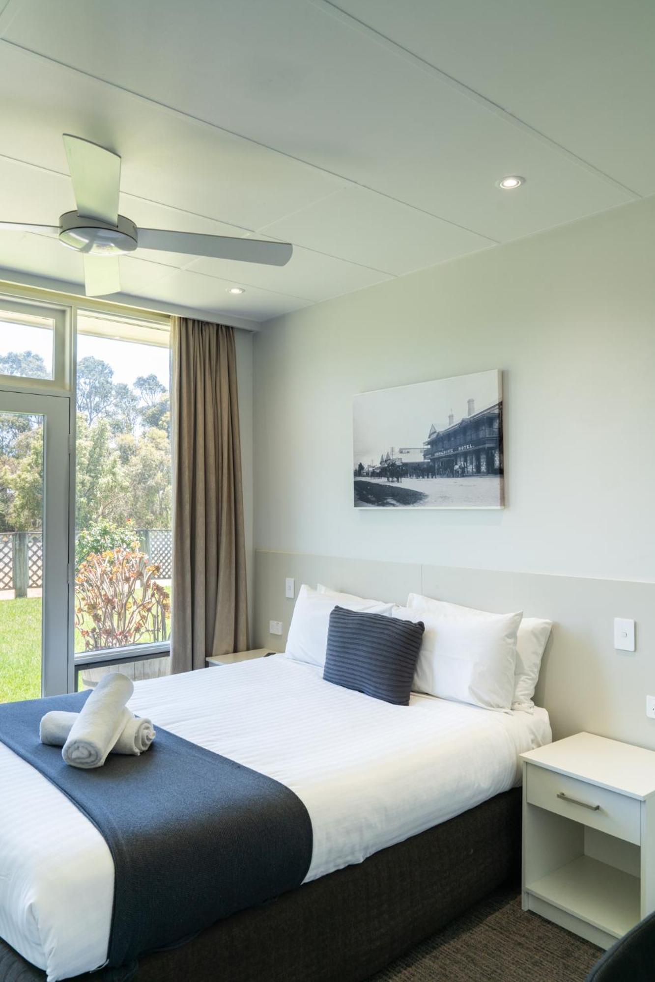 Naracoorte Hotel Motel Bagian luar foto