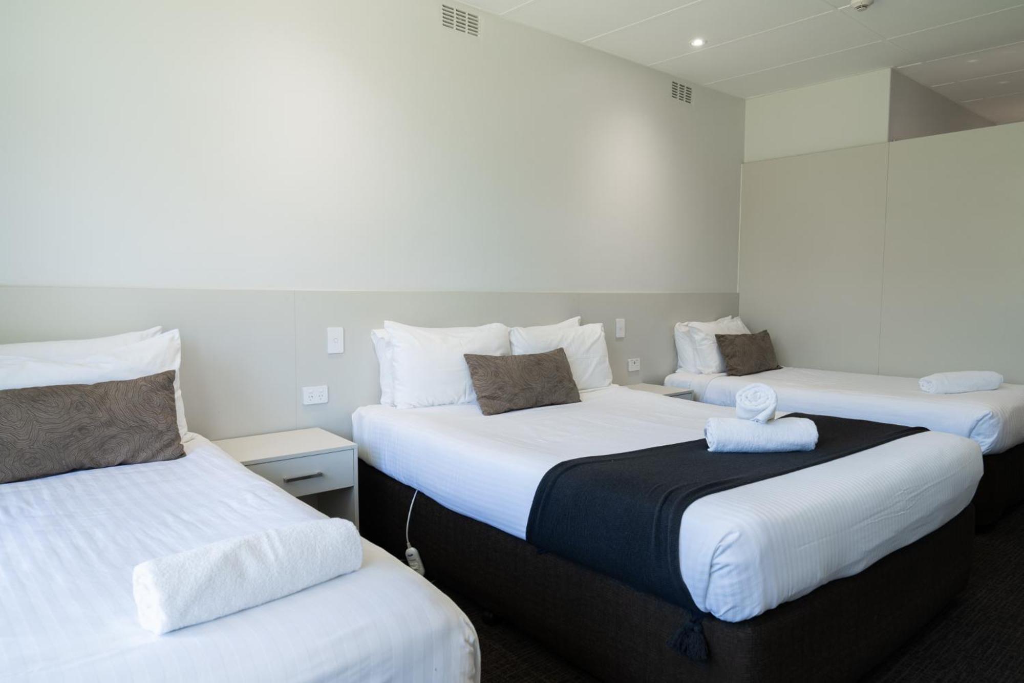 Naracoorte Hotel Motel Bagian luar foto